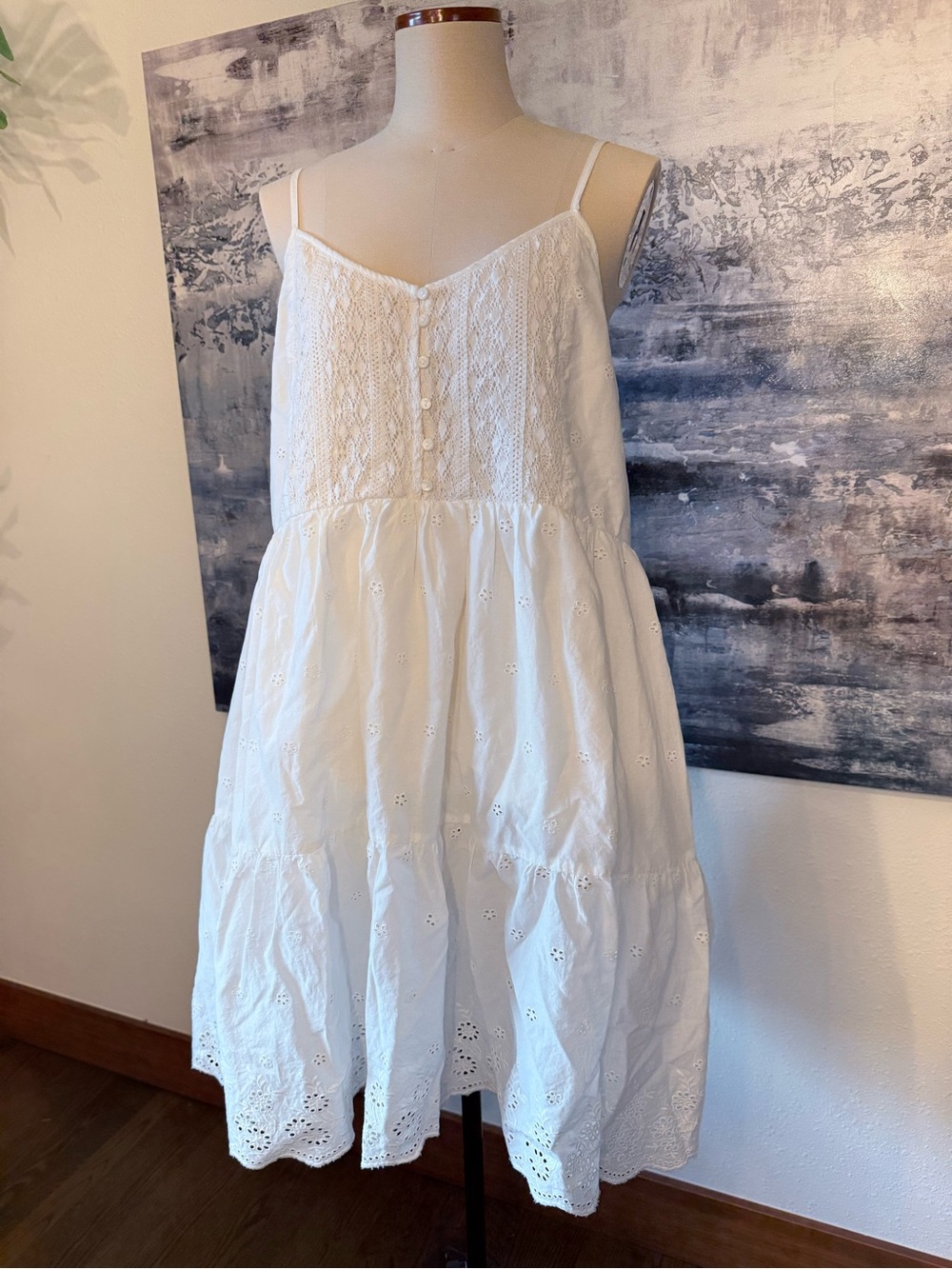 Levi’s White Eyelet Tiered Sundress - Lightweight Summer Dress XL   BBB